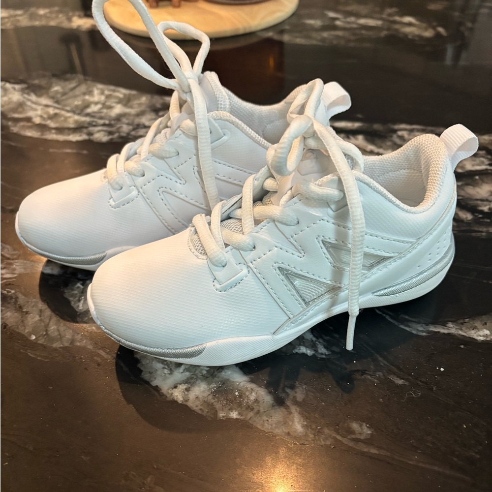 Never worn white cheer shoes size 12Y